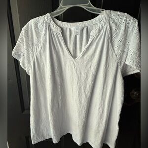 Time and Tru White Eyelet Sleeve Blouse